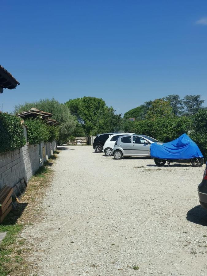 Apartment Roma Tor Vergata Con Giardino Εξωτερικό φωτογραφία